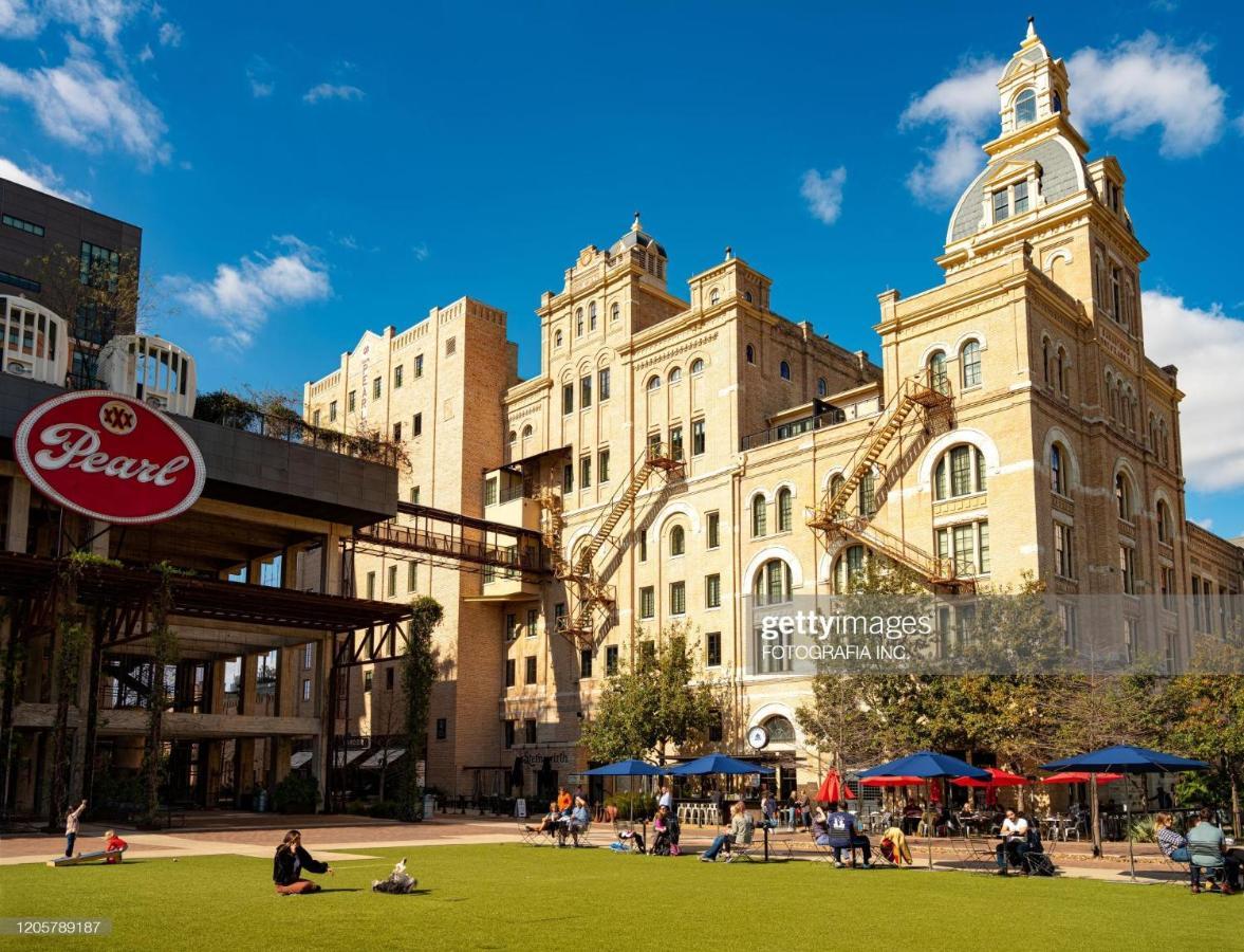 Private Hot Tub3Bd2Ba 2 Miles To Sa River Walk San Antonio Bagian luar foto