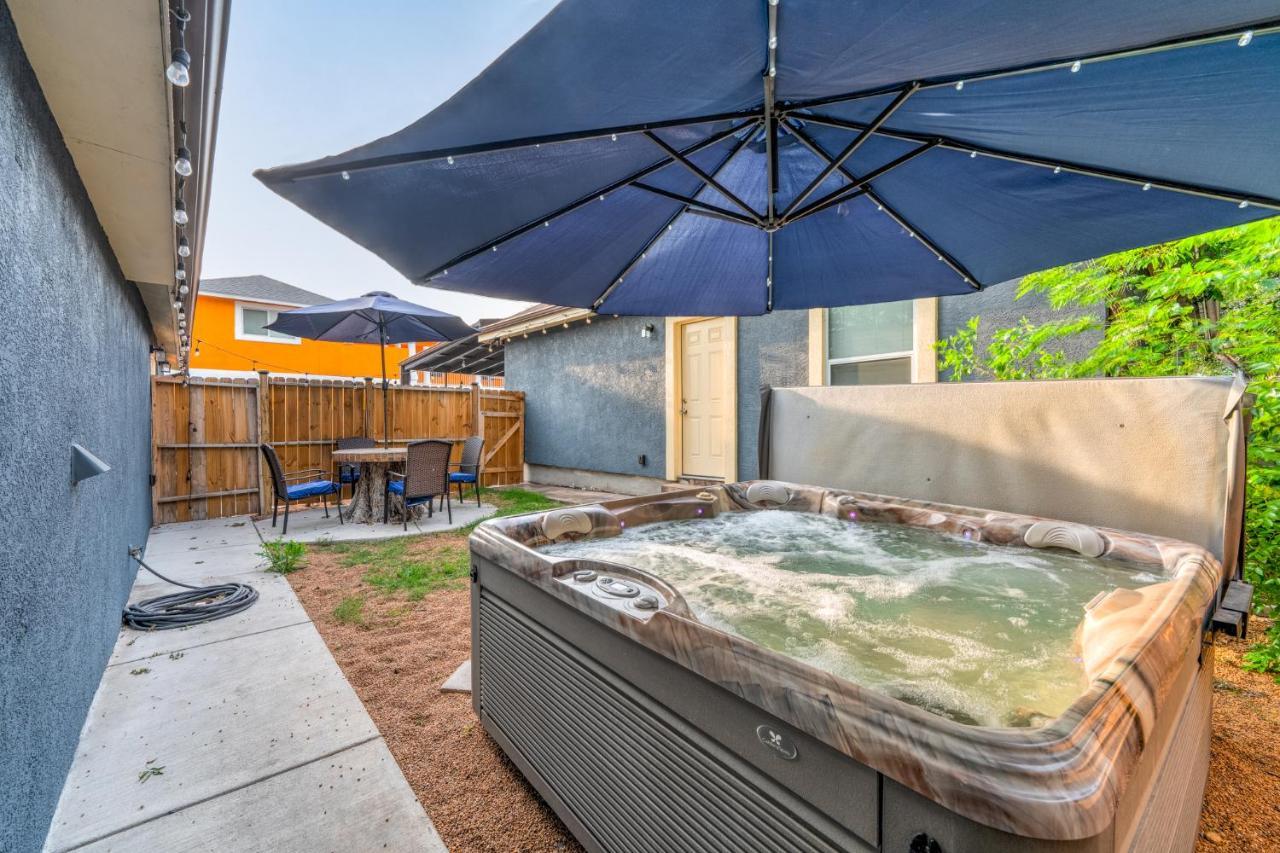 Private Hot Tub3Bd2Ba 2 Miles To Sa River Walk San Antonio Bagian luar foto