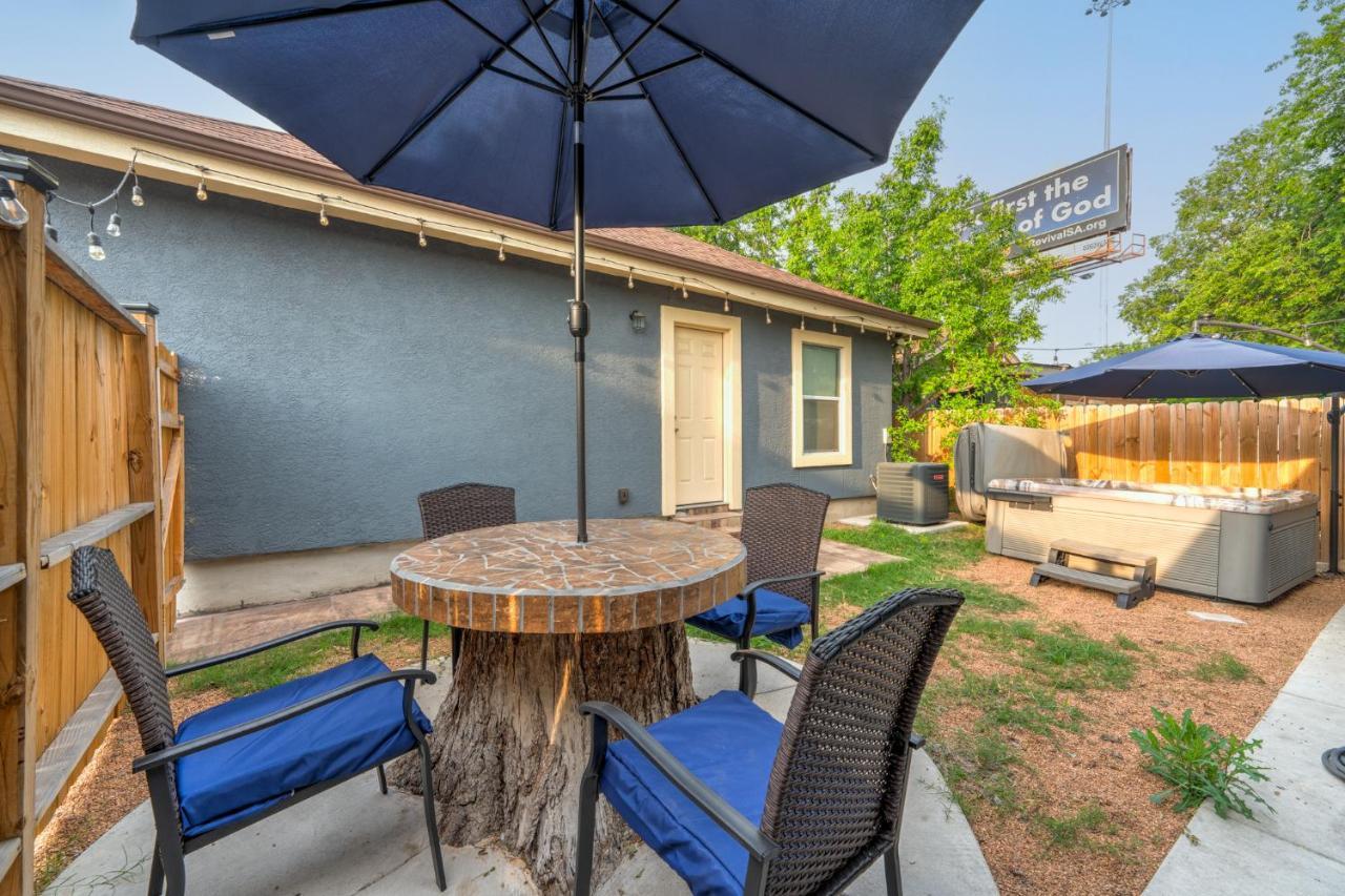 Private Hot Tub3Bd2Ba 2 Miles To Sa River Walk San Antonio Bagian luar foto