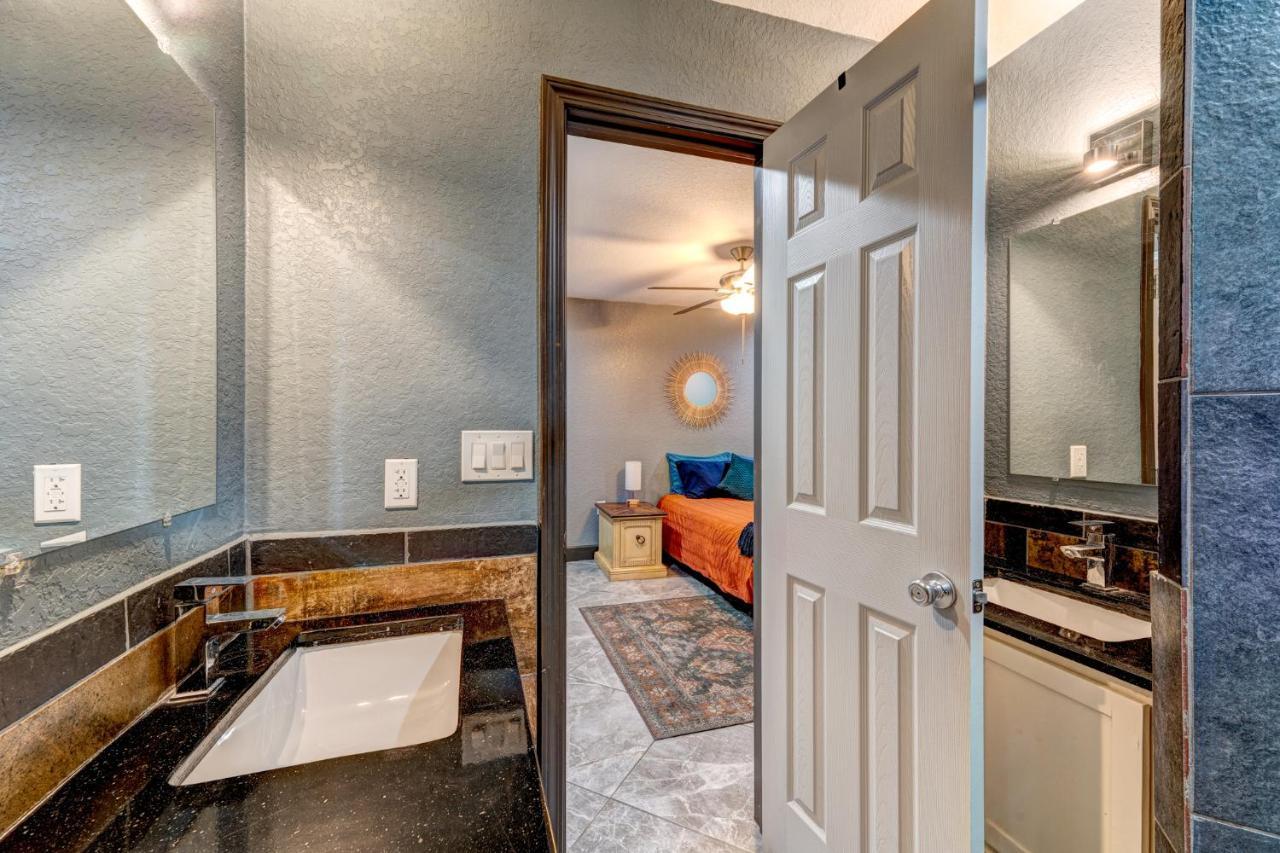 Private Hot Tub3Bd2Ba 2 Miles To Sa River Walk San Antonio Bagian luar foto
